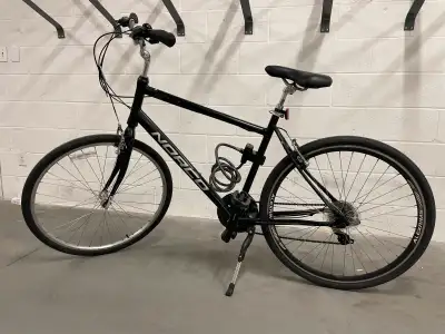 Norco Yorkville XL Nothing wrong with the bike, selling as frame is too big. Minor cosmetic scratch...