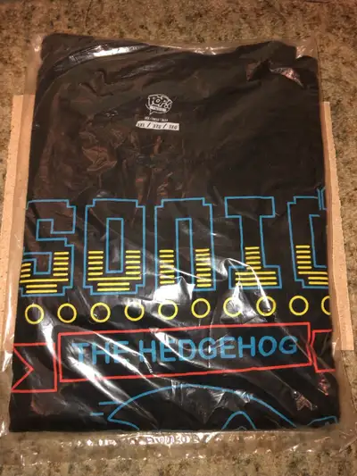 Funko Sonic the Hedgehog T-Shirt from the POP! & Tees box. Brand New. size is XXXL. This is for the...