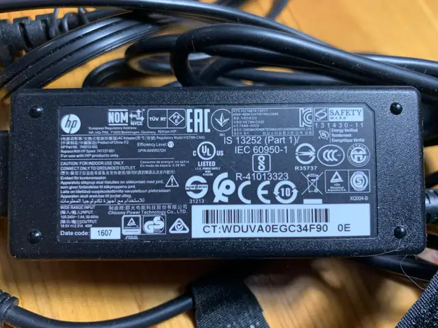 HP genuine OEM laptop adapter (blue tip) in Laptop Accessories in Oakville / Halton Region - Image 7