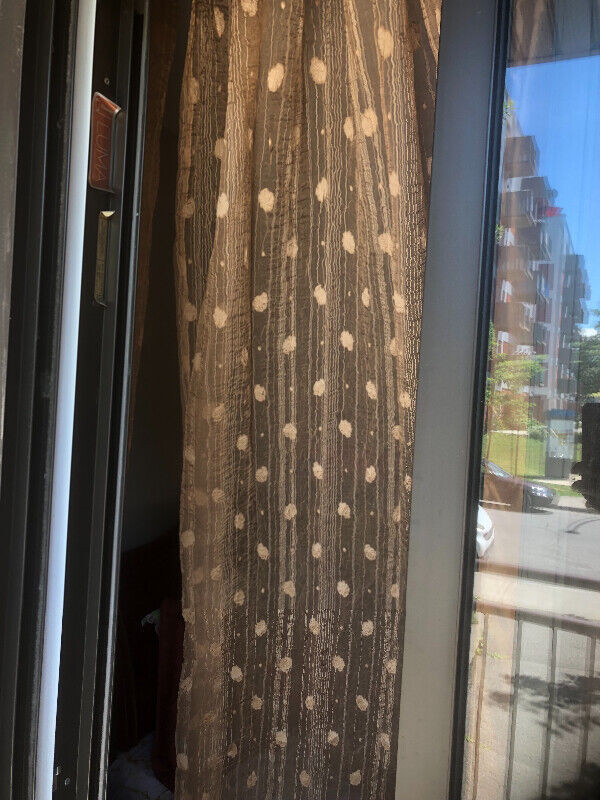 Curtains/rideau/tringle/stores/habillage de fenêtre dans Habillage de fenêtres  à Ville de Montréal - Image 4