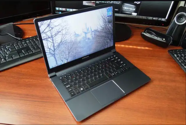 UltraThin❤️i7 Fast Samsung 900x Windows 11 Office 2021