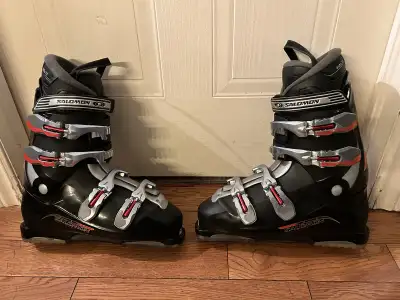 Paire bottes de ski alpin Salomon performa X5 28-28.5 ski boots, View more
