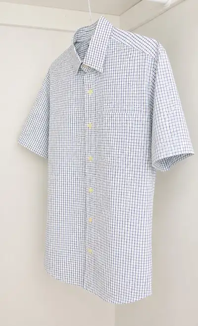 Men’s Short-Sleeve Checkered Shirt (Small), View more