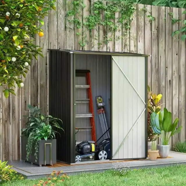 Garden shed 5 by 3 in Outdoor Tools & Storage in City of Toronto - Image 2