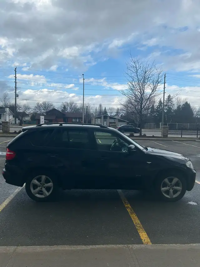 2008 BMW X5 3.0si in Cars & Trucks in Ottawa - Image 7