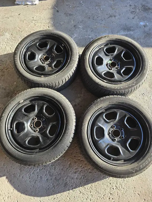 Winter Tires + Steel Wheels - Motomaster Winter Edge in Tires & Rims in Oshawa / Durham Region - Image 5