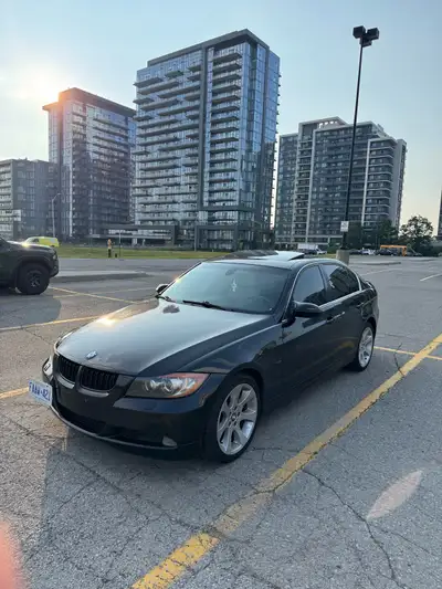 2006 BMW 330xi 6 Speed Manual 150k km. no accidents. clean carfax. I’ve owned the car for 2 years. B...