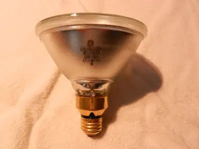 SPOTLIGHT AMPOULE RÉFLECTEUR HALOGEN int/ext, View more