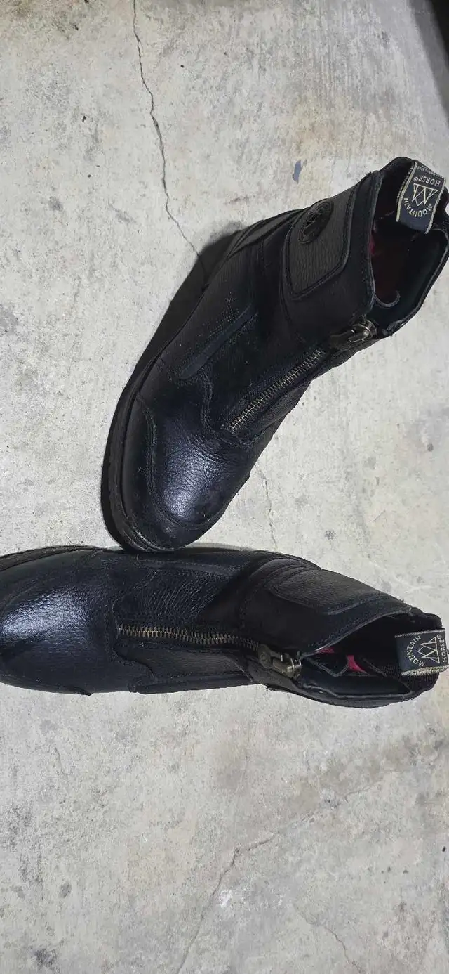 Unisex winter boots