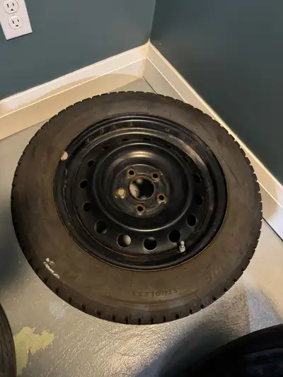 I’m selling the winter tire Blizzak. Used for 2 winters only, lots of threads left. 4 tires included...