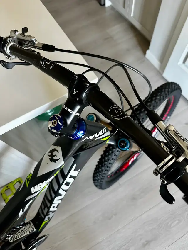 Mountain bike in Mountain in Calgary - Image 8
