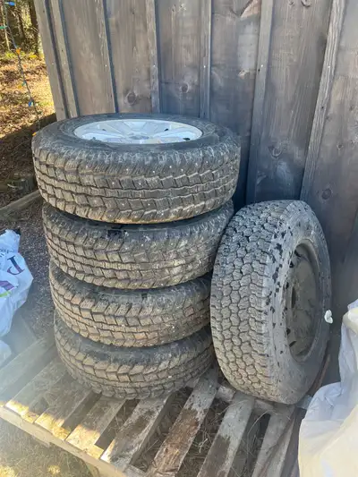 Set of studded Sailun Ice Blazers size 245/70R17 for sale - $600. Only used for one season, tons of...