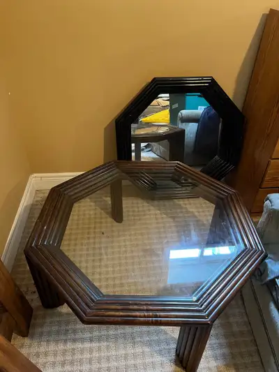 Coffee table and Mirror Glass table And mirror