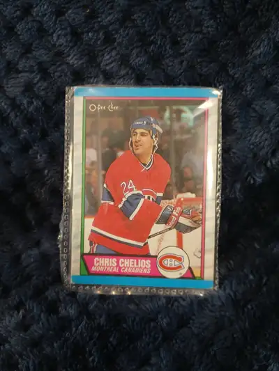 Old hockey cards, View more