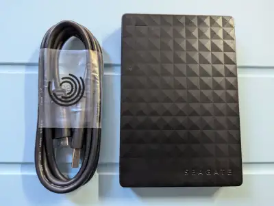 Seagate Expansion  disque dur externe 2TB  portable 2,5", View more