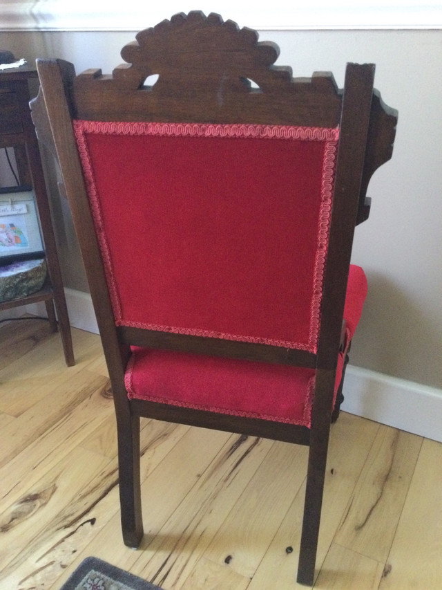 Antique side chairs in Chairs & Recliners in City of Halifax - Image 2