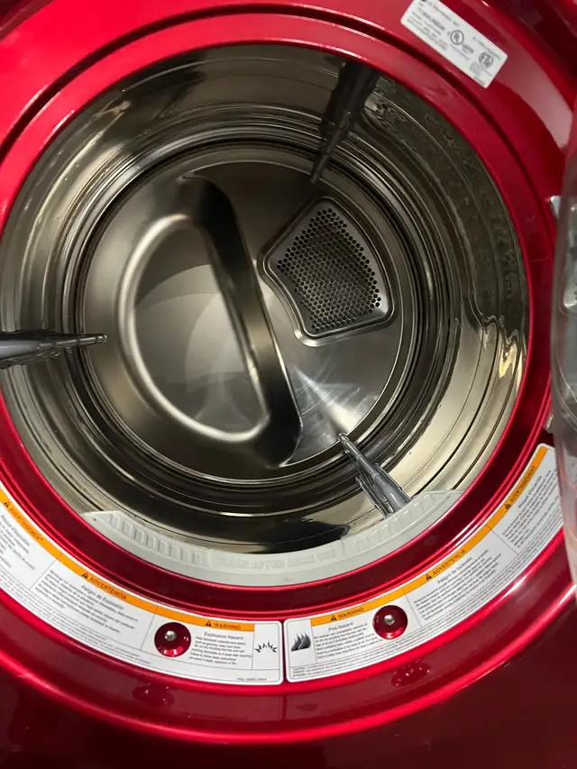 LG 27 w front load electric dryer washer set can deliver  in Washers & Dryers in Mississauga / Peel Region - Image 5