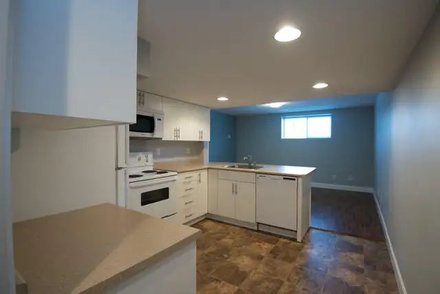 University Heights: Two Bedroom Suite 