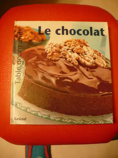 LE CHOCOLAT ( GRÜND ) LIVRE DE RECETTES, View more