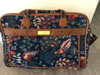 Women’s large handbag (shoulder bag)