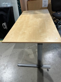 Desk with wood top, metal frame & legs, light Maple tone