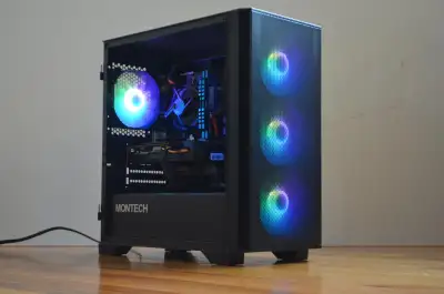 NEGOTIABLE PC Gamer / Gaming PC - Intel i3 4370 + RX 580 8GB, Voir plus