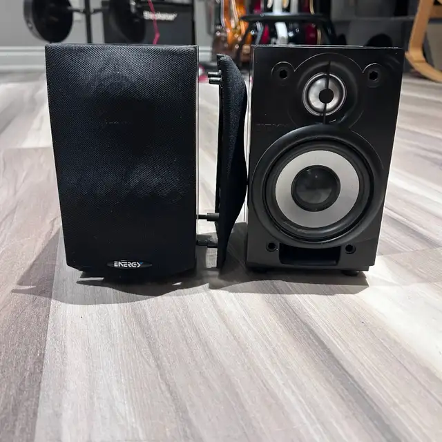 Energy Take 5.2 HB-1 Speakers in General Electronics in Markham / York Region - Image 3