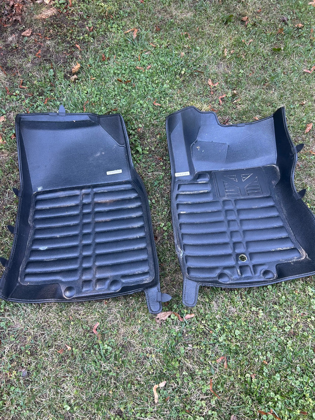 Phantom floor mats in Other Parts & Accessories in Belleville - Image 3