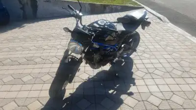 Suzuki sv650 2018 for sale. Always stored indoor.