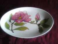 MOORCROFT POTTERY - FOOTED OVAL DISH - PINK MAGNOLIA