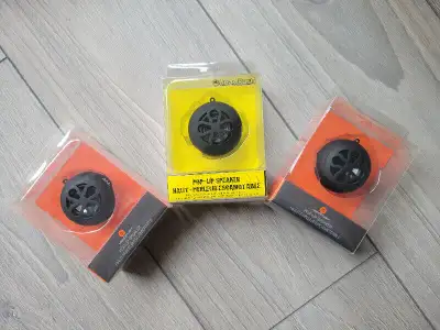 [NEW] Headrush Portable Speaker, View more