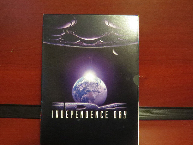 Independence Day. dvd in CDs, DVDs & Blu-ray in Oshawa / Durham Region