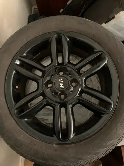 4 BMW MINI COOPER FACTORY RIMS WITH TIRES 195/55r16. OEM RIMS ARE IN EXCELLENT SHAPE no scrapes or s...