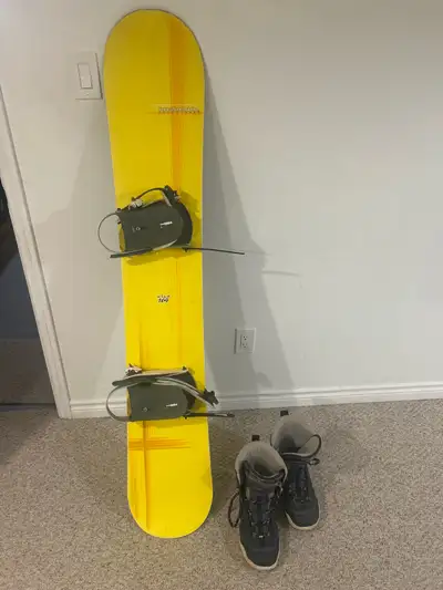 rossignol wind 164 snowboard and men size 11 sims boots for sale