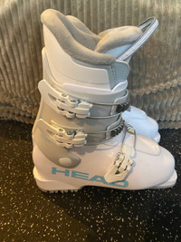 Head z3 junior ski boots 23.5