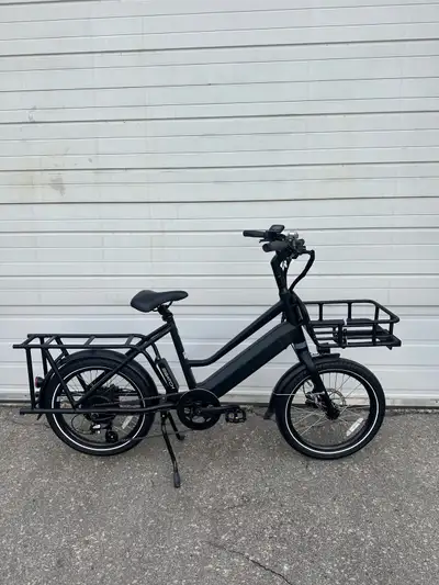 Batch E -cargo, View more