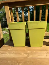 2 Large Harmony self-watering patio planters 