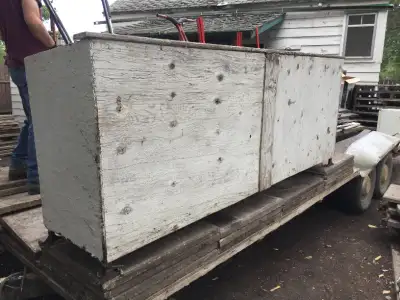 Garbage shed. Metal frame. I deliver! Make ANY offer, View more