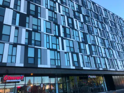 A fully furnished, bright and modern studio condo offers everything you need for a comfortable stay....