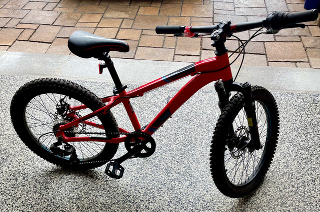 20’’  Mountain bike 7 to 9 years old dans Enfants  à Laval/Rive Nord
