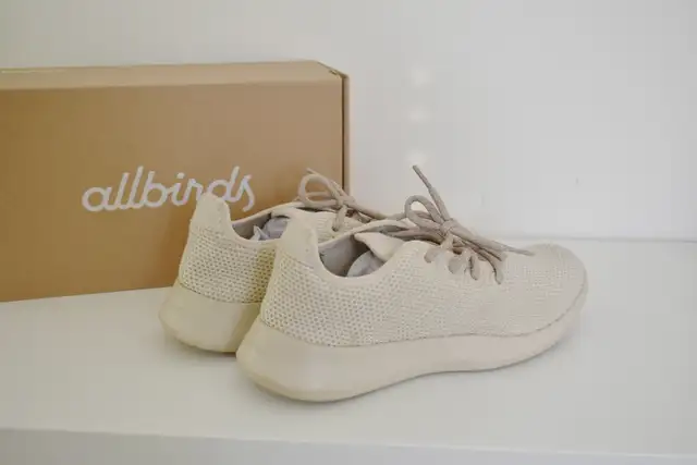 Allbirds Men's Tree Runners in Men's Shoes in Markham / York Region - Image 5