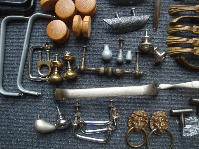 Poignées in Windows, Doors & Trim in Longueuil / South Shore - Image 3