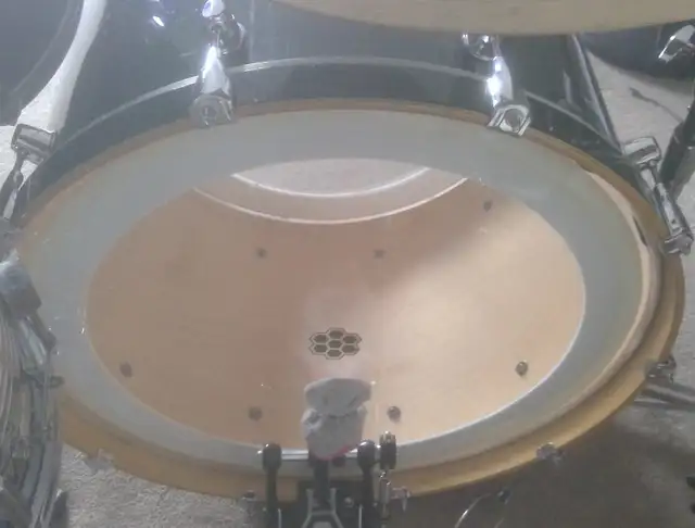 Mapex 24"x18 Maple Lacquered PRO Bass Drum Emerald Green 10 Lug in Drums & Percussion in London - Image 6