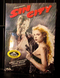SIN CITY (DVD, 2005) The RARE Marv & Goldie Cover - NEW & SEALED