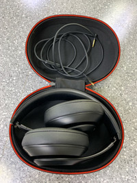 Beats Studio 4 Wireless Headphones 