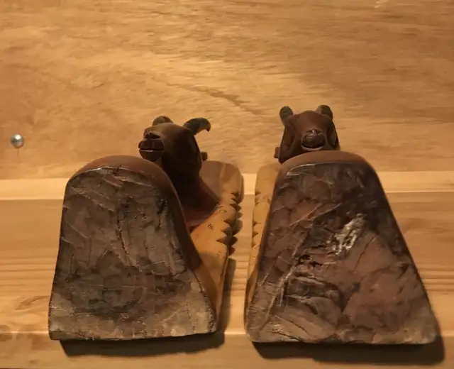 Beautiful Wooden Antelope Handmade Bookends in Bookcases & Shelving Units in Oakville / Halton Region - Image 6