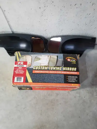 Cipa Towing Mirrors,,,,, # 10900,,, Sold as a pair,,, 2007 and up Chevy and GMC,,