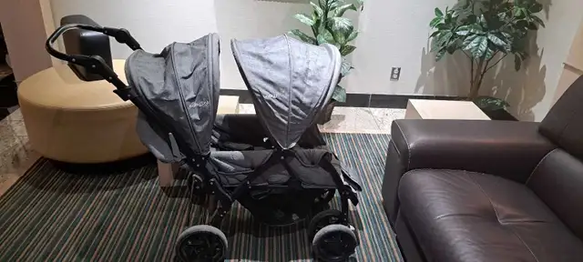 poussette  in Strollers, Carriers & Car Seats in City of Montréal - Image 2