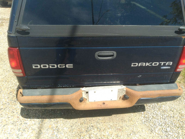 Dodge Dakota in Cars & Trucks in Red Deer - Image 3