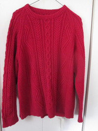ladies red hand knit sweater (M)  new never worn